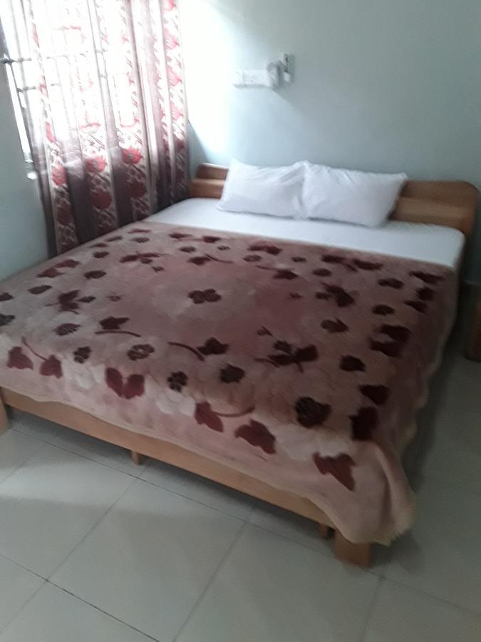 Bizay Hotel Sunyani Buitenkant foto